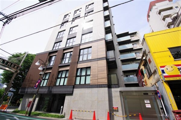 パークリュクス渋谷西原 外観1