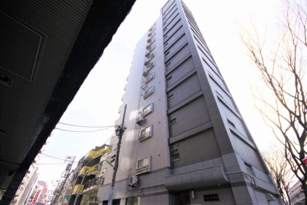 マンション第1明大前外観1