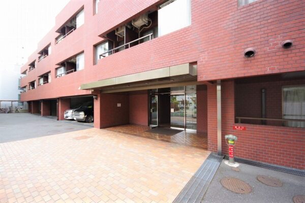 メゾンドール北参道　外観 (18)