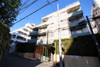 東急ドエル・アルス神宮前外観 (1)