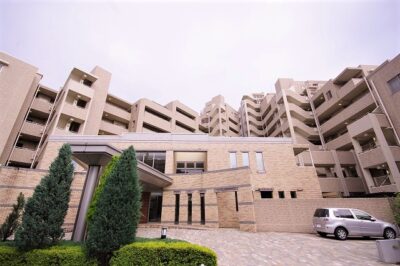 ファミールグラン代々木西原デクスターハウス外観1