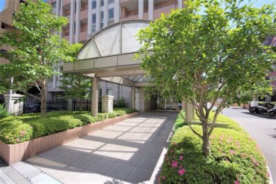 ファミール新宿グランスィートタワー外観2