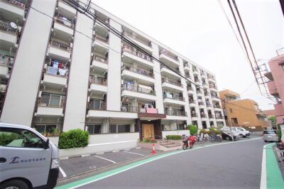 代々木フラワーマンション外観1