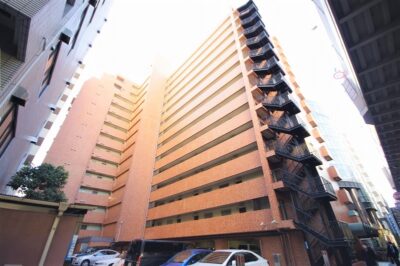 ライオンズマンション初台外観1