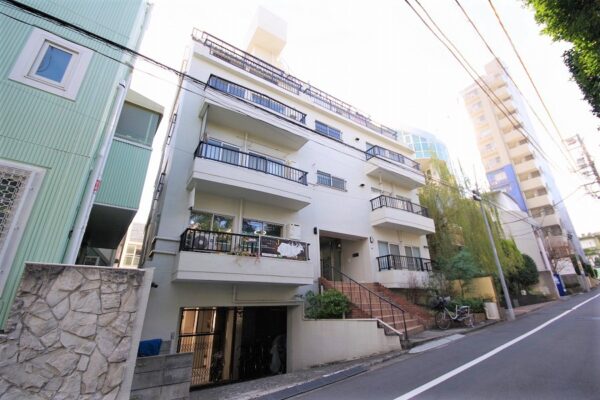 松濤マンション外観1