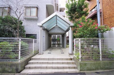 エレガンス代々木外観2