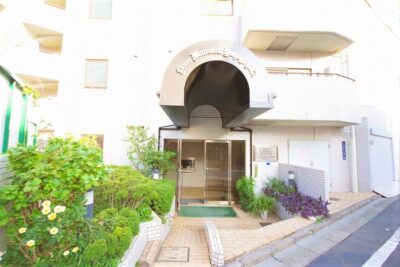 ライオンズマンション代々木第二_外観2