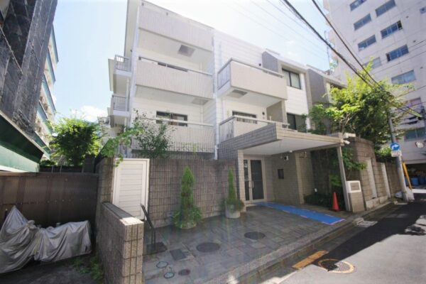インペリアル渋谷神泉フラット外観1