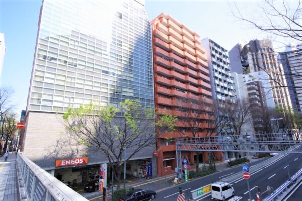 西新宿ダイアモンドパレス外観1