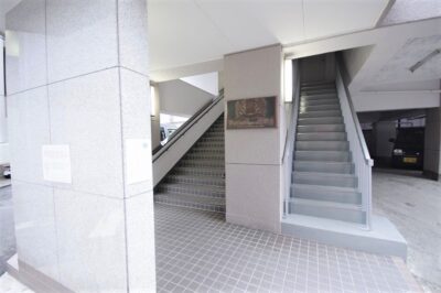 ライオンズマンション南平台外観2