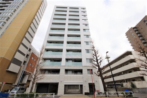 ブランズ代々木西参道 外観1
