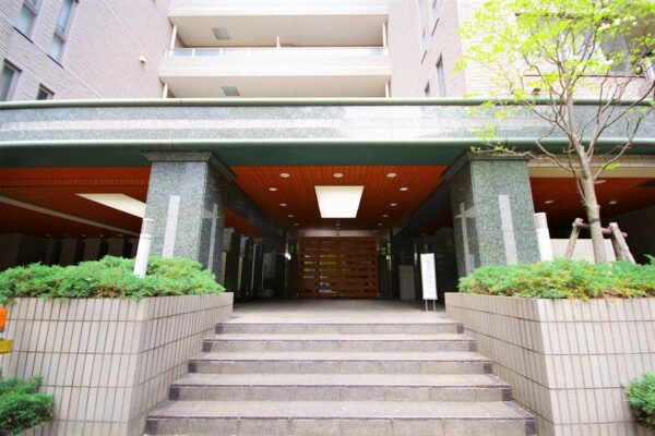 ガーデンホームズ白金 外観2