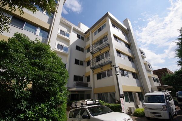 初台マンション外観 (7)