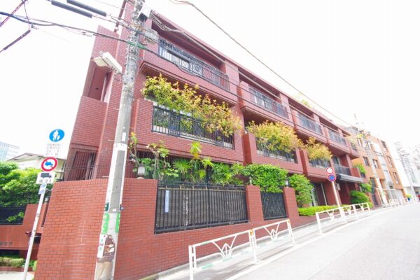 ドムス広尾西館　外観1