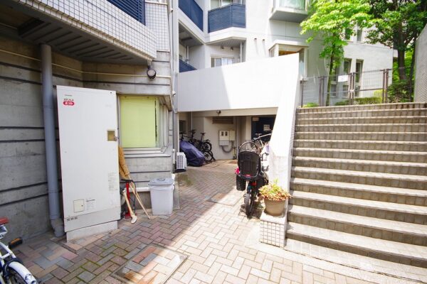 目黒ロイアルハイツ 外観7