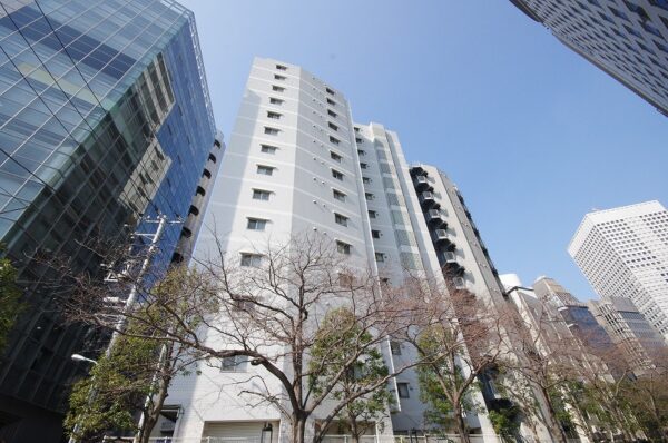 カテリーナ代々木プレイス 外観1