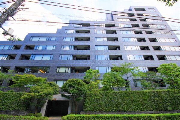 南青山テラス常盤松フォレスト　外観1