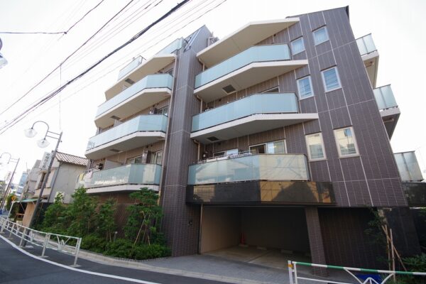ルジェンテ幡ヶ谷　外観1