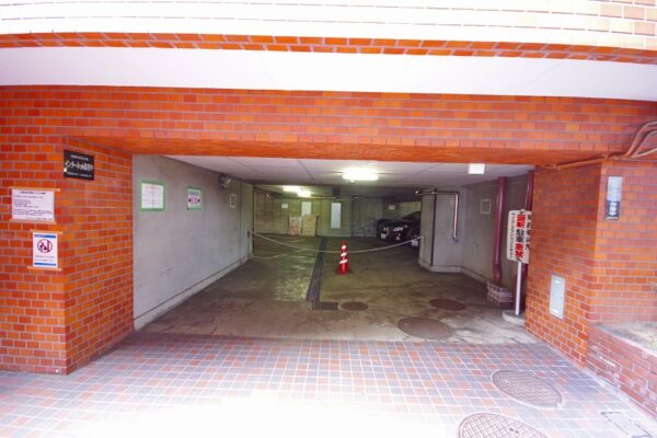 ライオンズマンション広尾第2　8