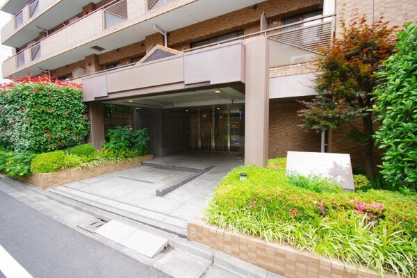 マンションアクロス代々木_外観2